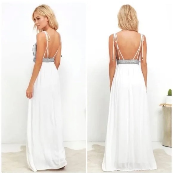 Lulus Days Of Sunlight Women Small Blue Embroidery White Maxi Lined Dress NWT - Picture 5 of 13